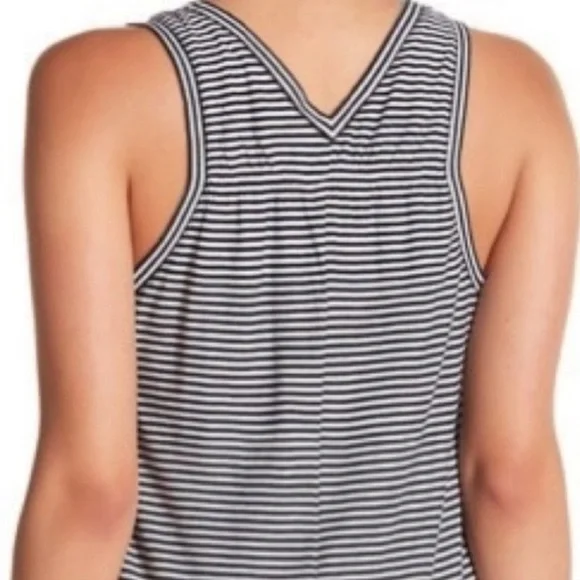 Susina Scoop Neck Tank Top sz 4X Woman black and white stripes - Picture 2 of 8